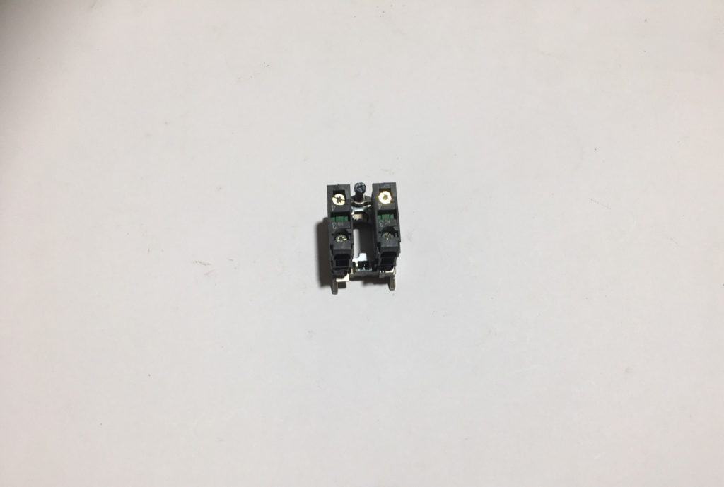3 position contact, forward off reverse, bottom, G165203