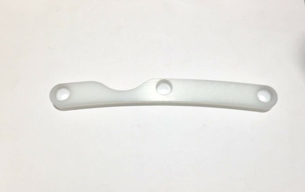 Destemmer wear strip, B445246