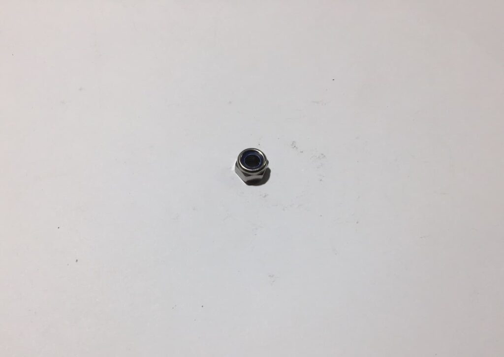 8mm Nylock nut, zinc plated, B008122