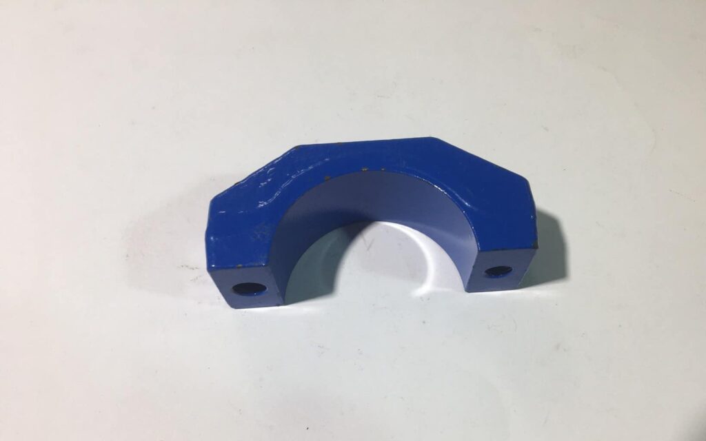 Rear clamp half, B086127