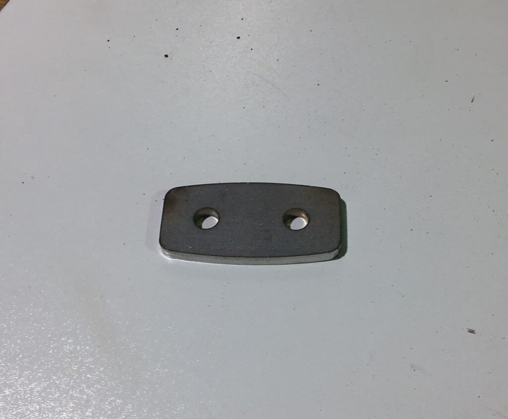 Destemmer wear plate, B287465