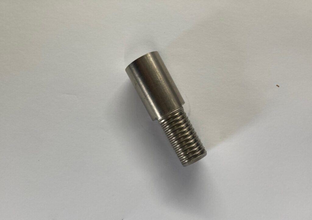 Threaded-shaft-P69281