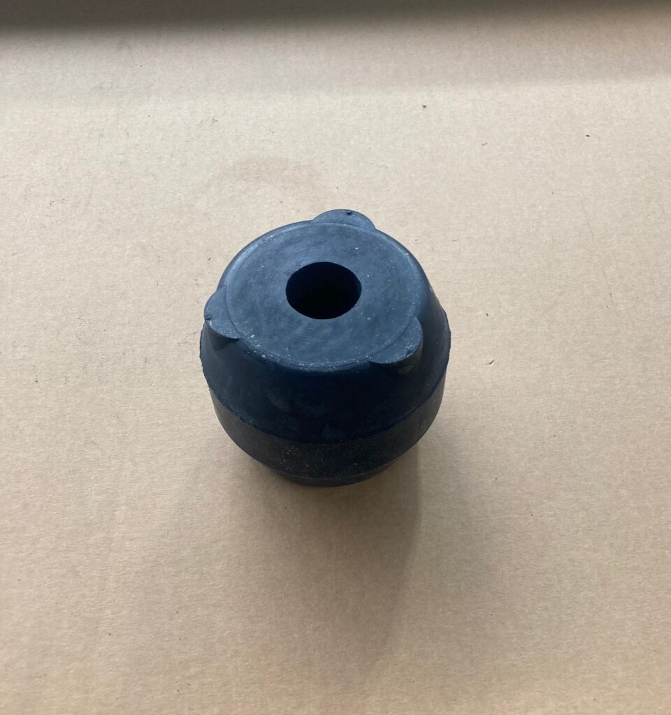 Rubber-Mount-B017480